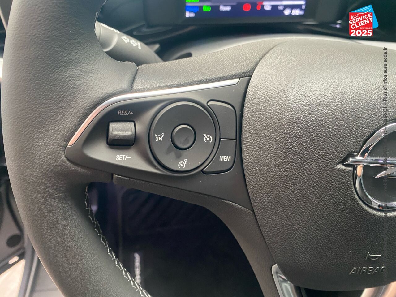 Véhicule d'occasion OPEL MOKKA ELECTRIC 136CH chez Toyota Sarreguemines