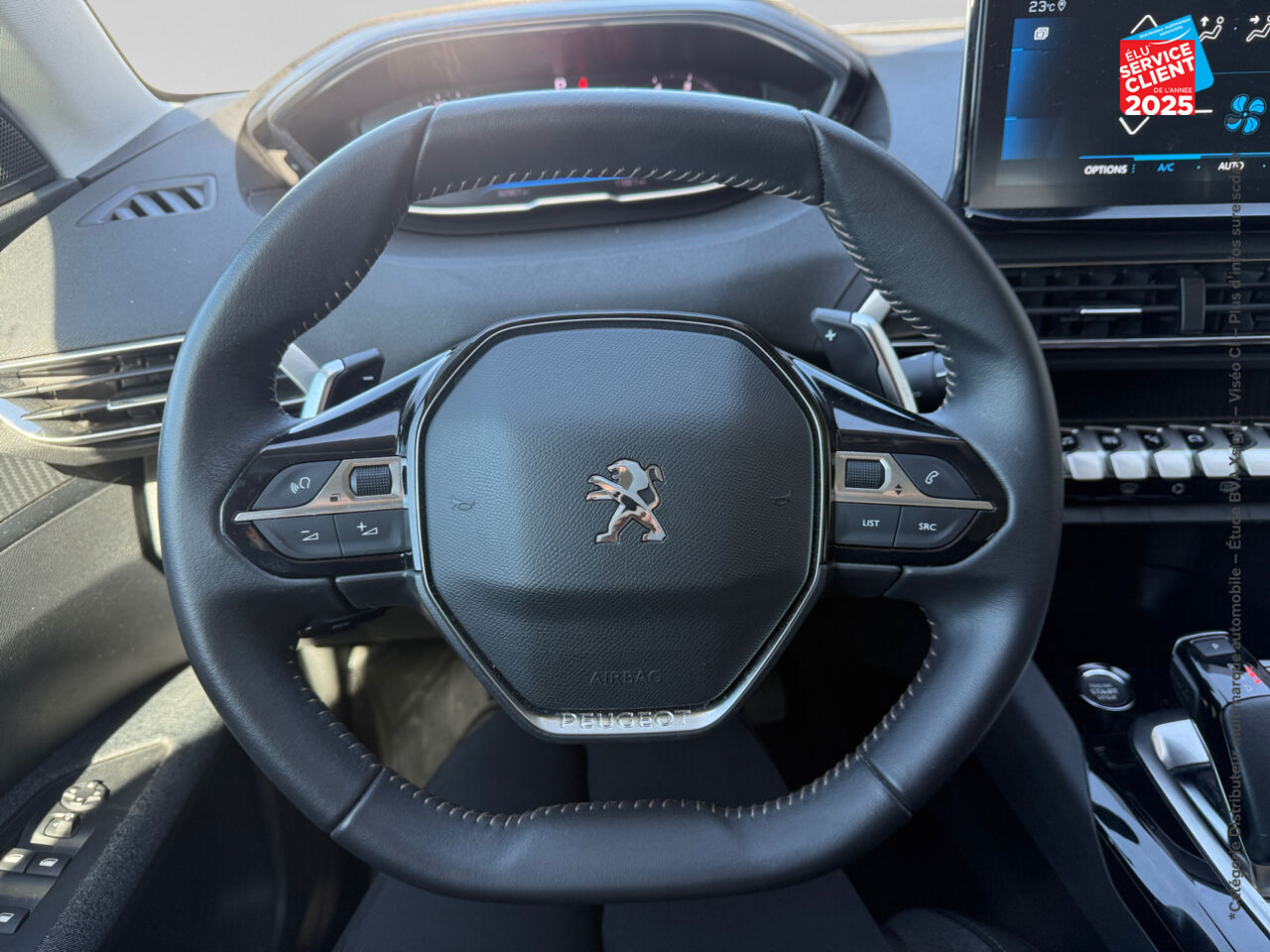 Véhicule d'occasion PEUGEOT 5008 1.5 BLUEHDI 130CH S/S STYLE EAT8 CAMERA GPS chez Renault Saint-Louis