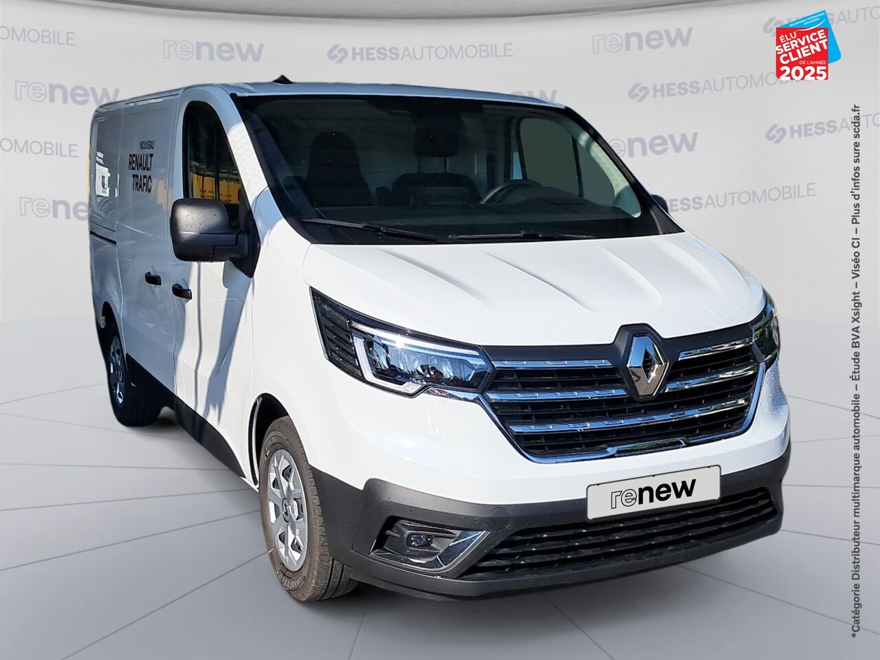 Véhicule d'occasion RENAULT TRAFIC FG E-TECH L1H1 52KWH AC22 GRAND CONFORT chez Opel Nancy
