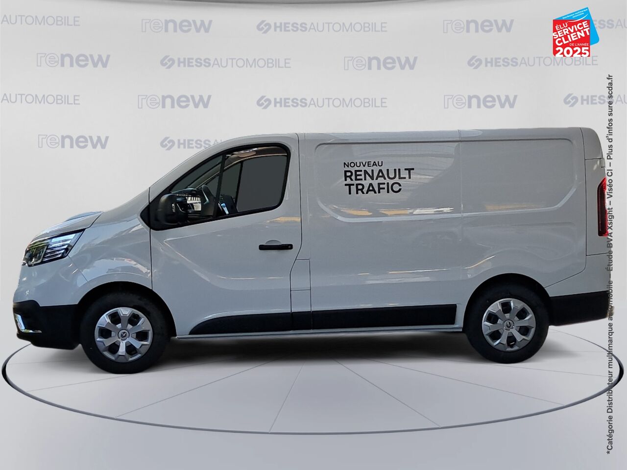 Véhicule d'occasion RENAULT TRAFIC FG E-TECH L1H1 52KWH AC22 GRAND CONFORT chez Opel Nancy