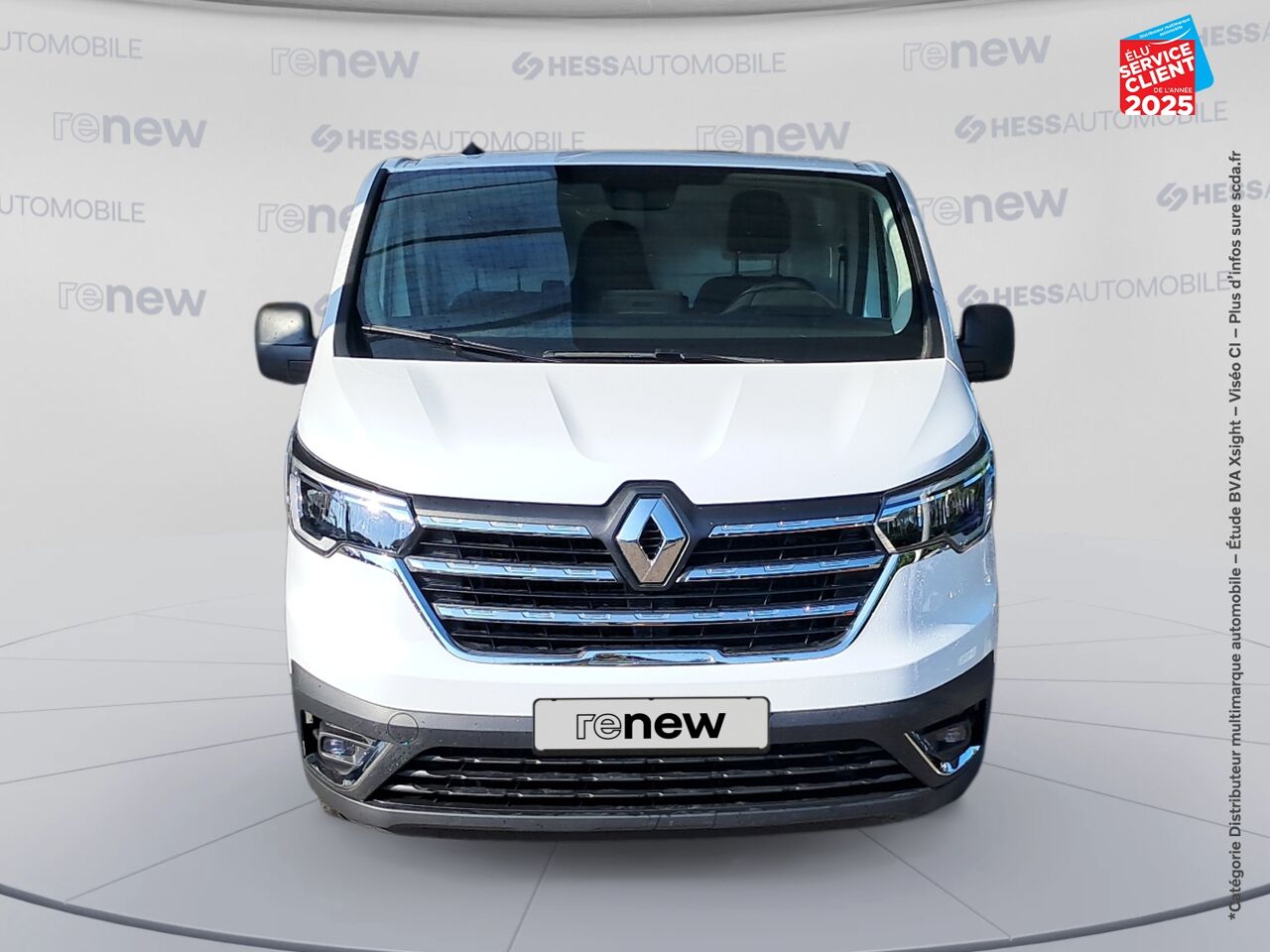 Véhicule d'occasion RENAULT TRAFIC FG E-TECH L1H1 52KWH AC22 GRAND CONFORT chez Opel Nancy