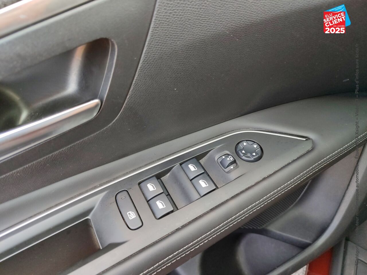 Véhicule d'occasion PEUGEOT 3008 1.5 BLUEHDI 130CH E6.C ALLURE SS EAT8 chez Toyota Verdun