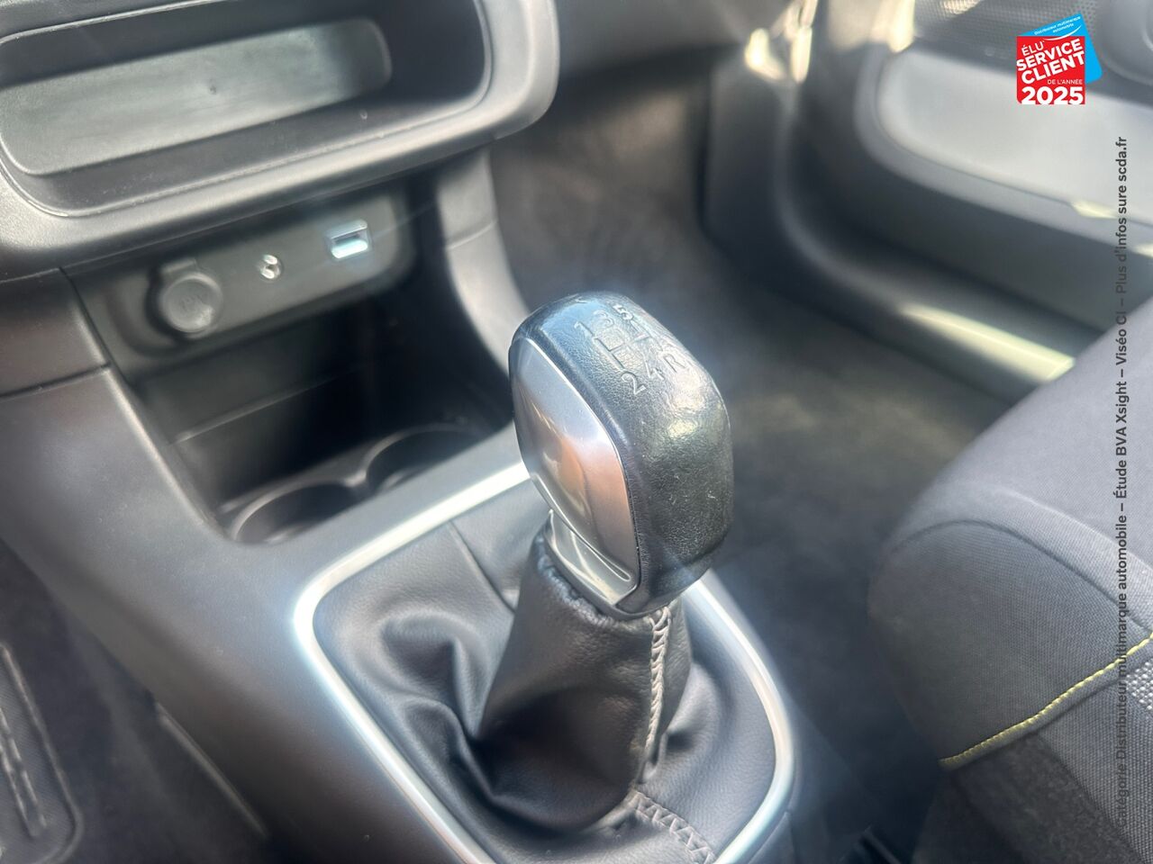 Véhicule d'occasion CITROEN C3 PURETECH 82CH FEEL CAMERA chez Toyota Thionville