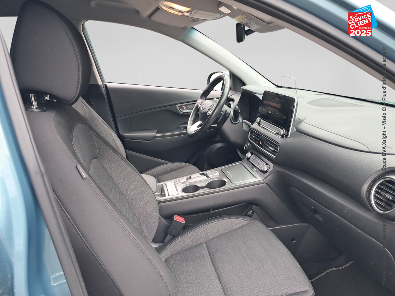 Véhicule d'occasion HYUNDAI KONA ELECTRIC 136 CH CREATIVE SIEGES CHAUF CAMERA HUD chez Renault Colmar