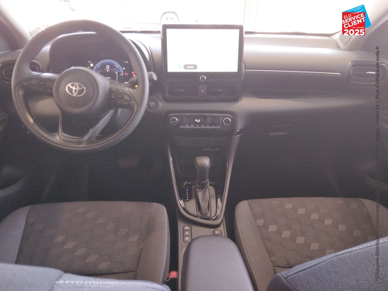 Véhicule d'occasion TOYOTA YARIS 116H DESIGN 5P MY25 chez Hyundai Reims