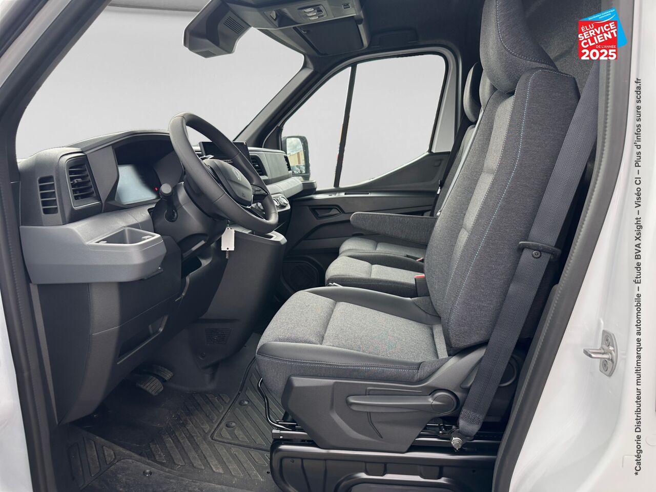 Véhicule d'occasion RENAULT MASTER FG F3500 L2H2 E-TECH 140CH EXTRA GRANDE AUTONOMIE chez Renault Colmar