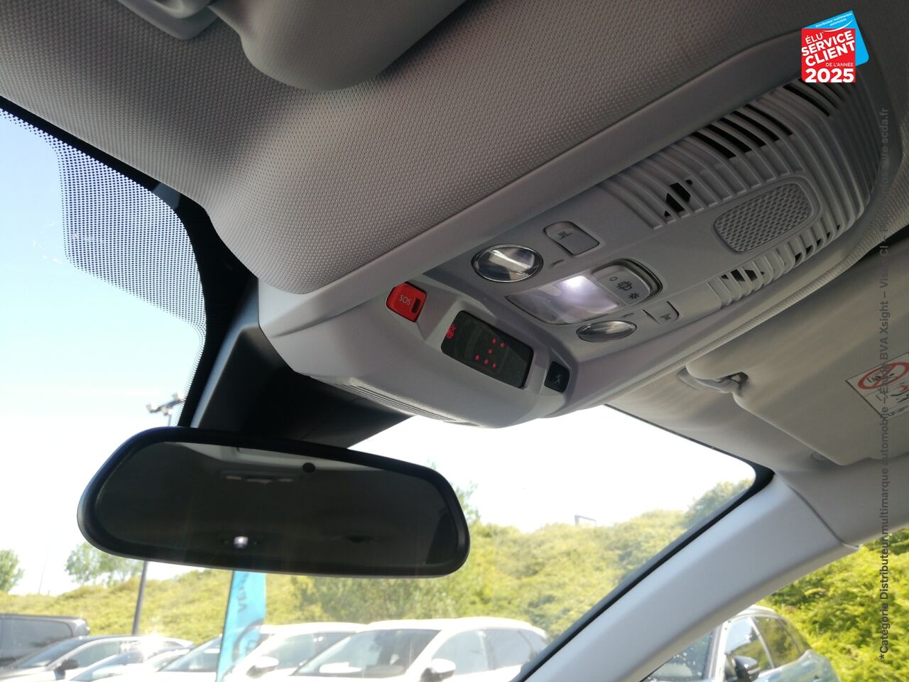 Véhicule d'occasion PEUGEOT 5008 1.2 PURETECH 130CH ALLURE SS chez Renault Sélestat