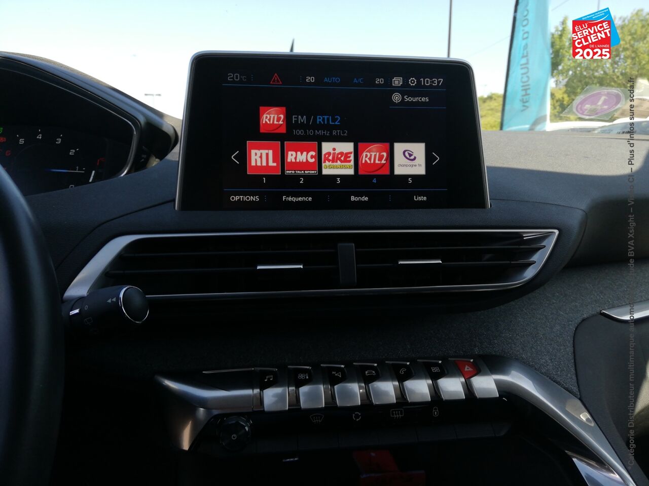Véhicule d'occasion PEUGEOT 5008 1.2 PURETECH 130CH ALLURE SS chez Renault Sélestat