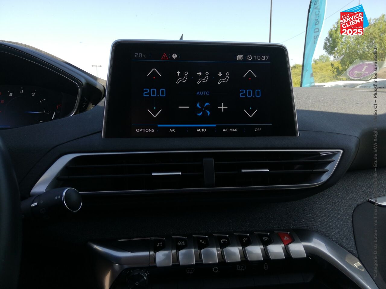 Véhicule d'occasion PEUGEOT 5008 1.2 PURETECH 130CH ALLURE SS chez Renault Sélestat