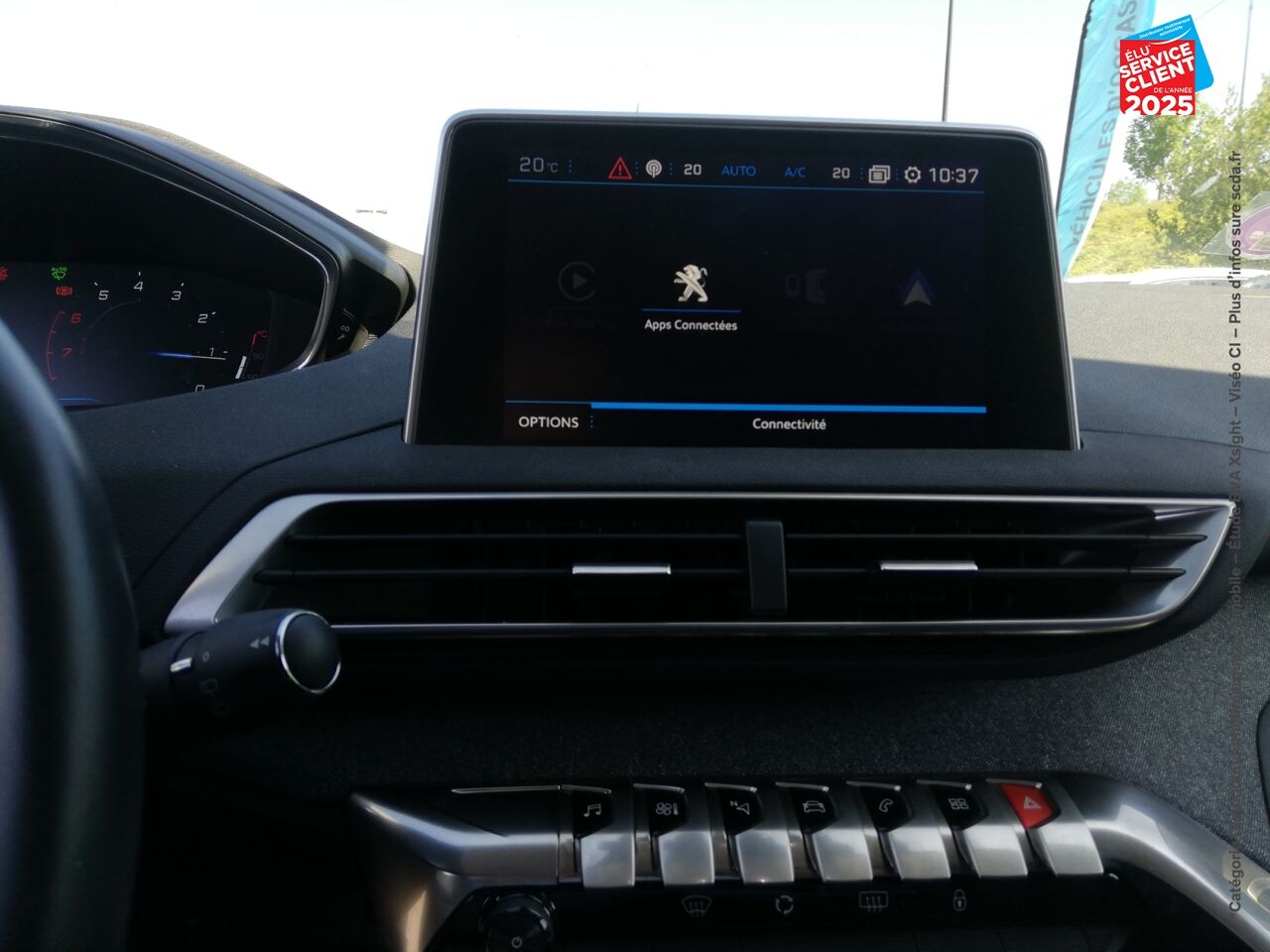 Véhicule d'occasion PEUGEOT 5008 1.2 PURETECH 130CH ALLURE SS chez Renault Sélestat