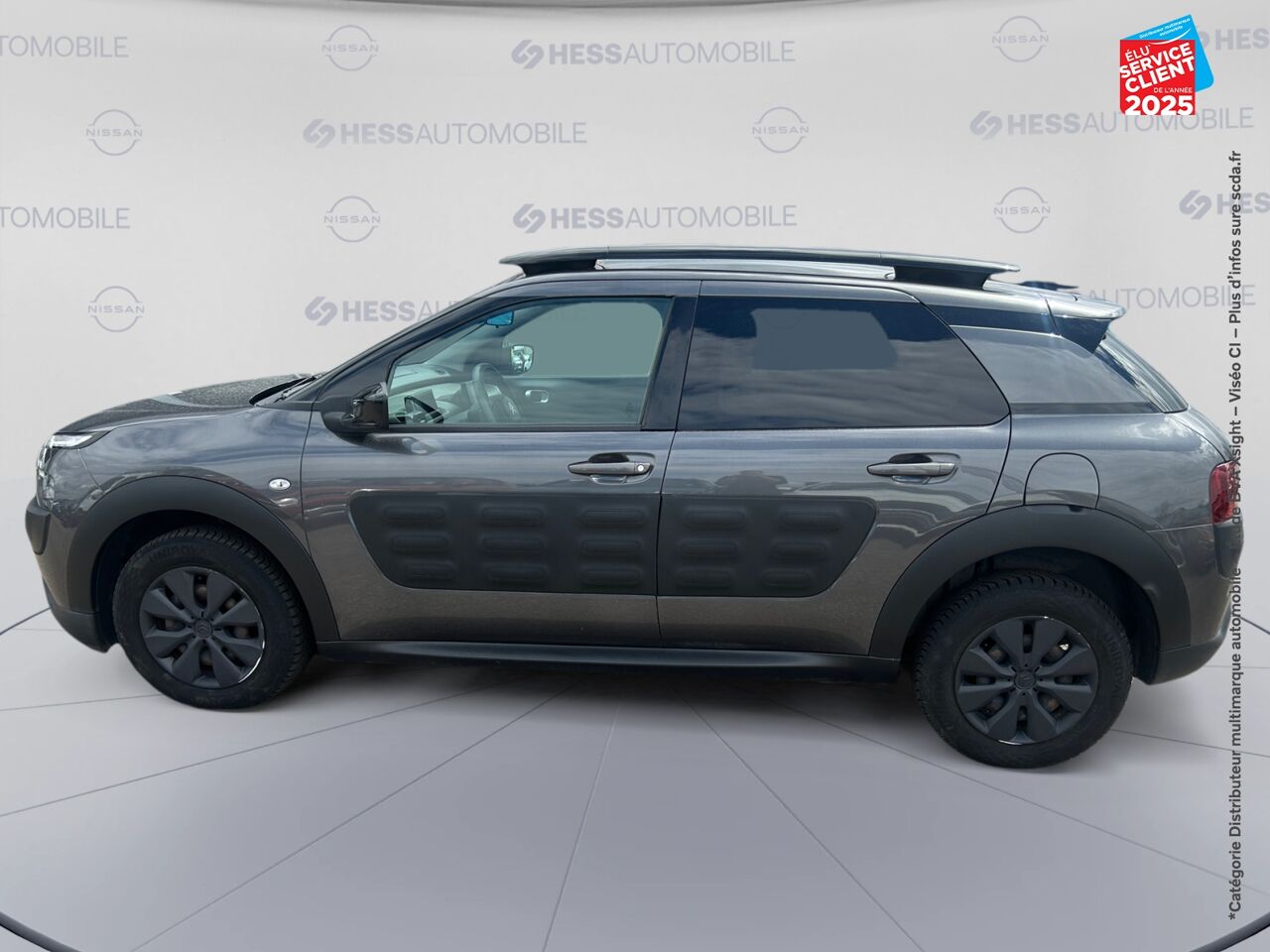 Véhicule d'occasion CITROEN C4 CACTUS BLUEHDI 100 FEEL BUSINESS SS 82G chez Toyota Verdun