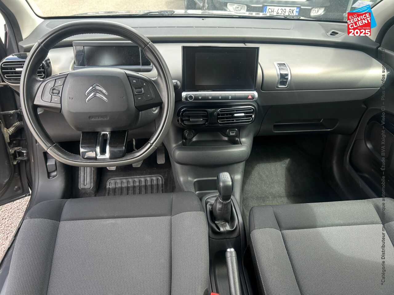 Véhicule d'occasion CITROEN C4 CACTUS BLUEHDI 100 FEEL BUSINESS SS 82G chez Toyota Verdun
