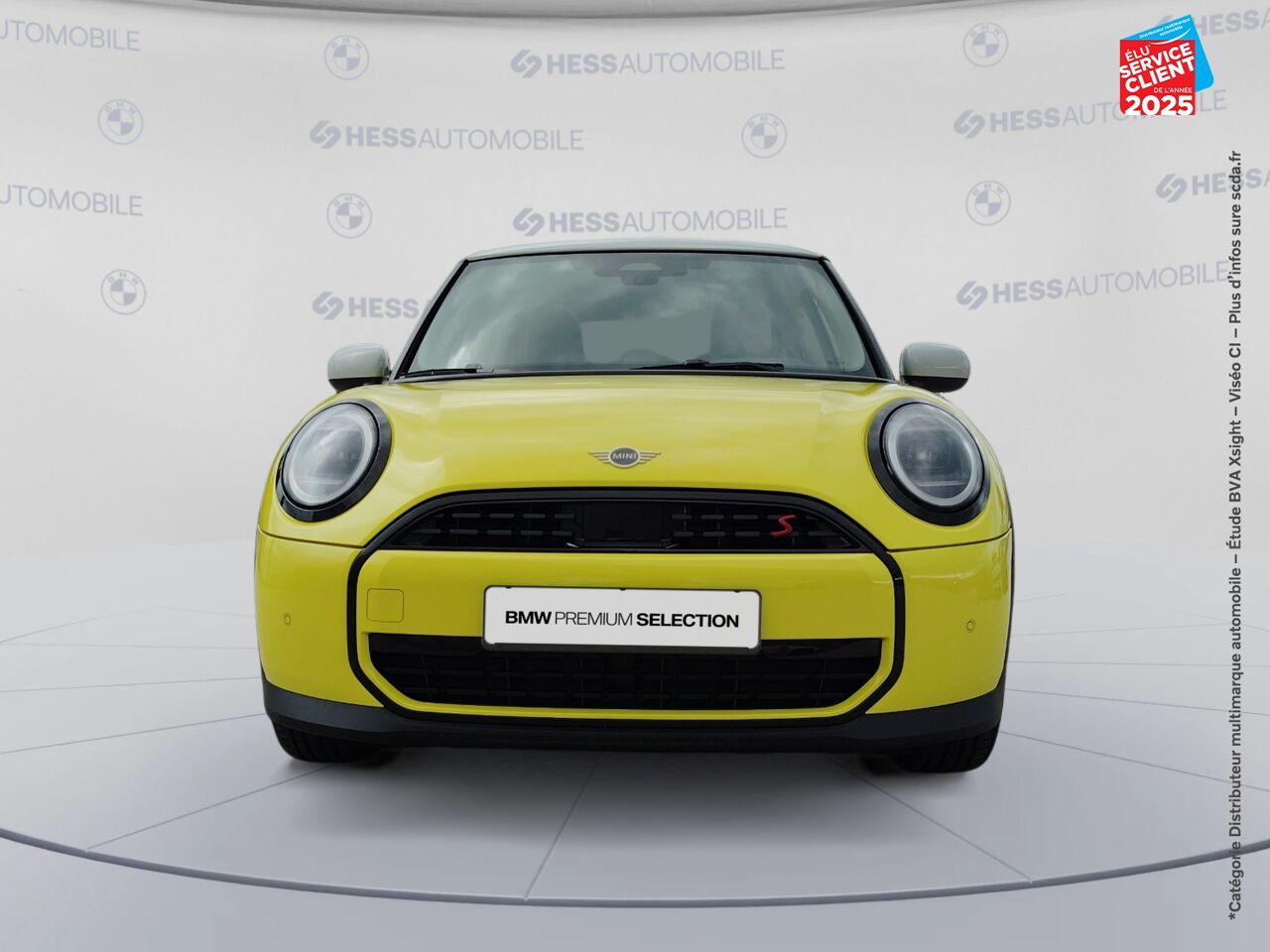 Véhicule d'occasion MINI COOPER 3 PORTES S 204CH CLASSIC DKG7 TOUVRANT CAMERA chez BMW Lons le Saunier