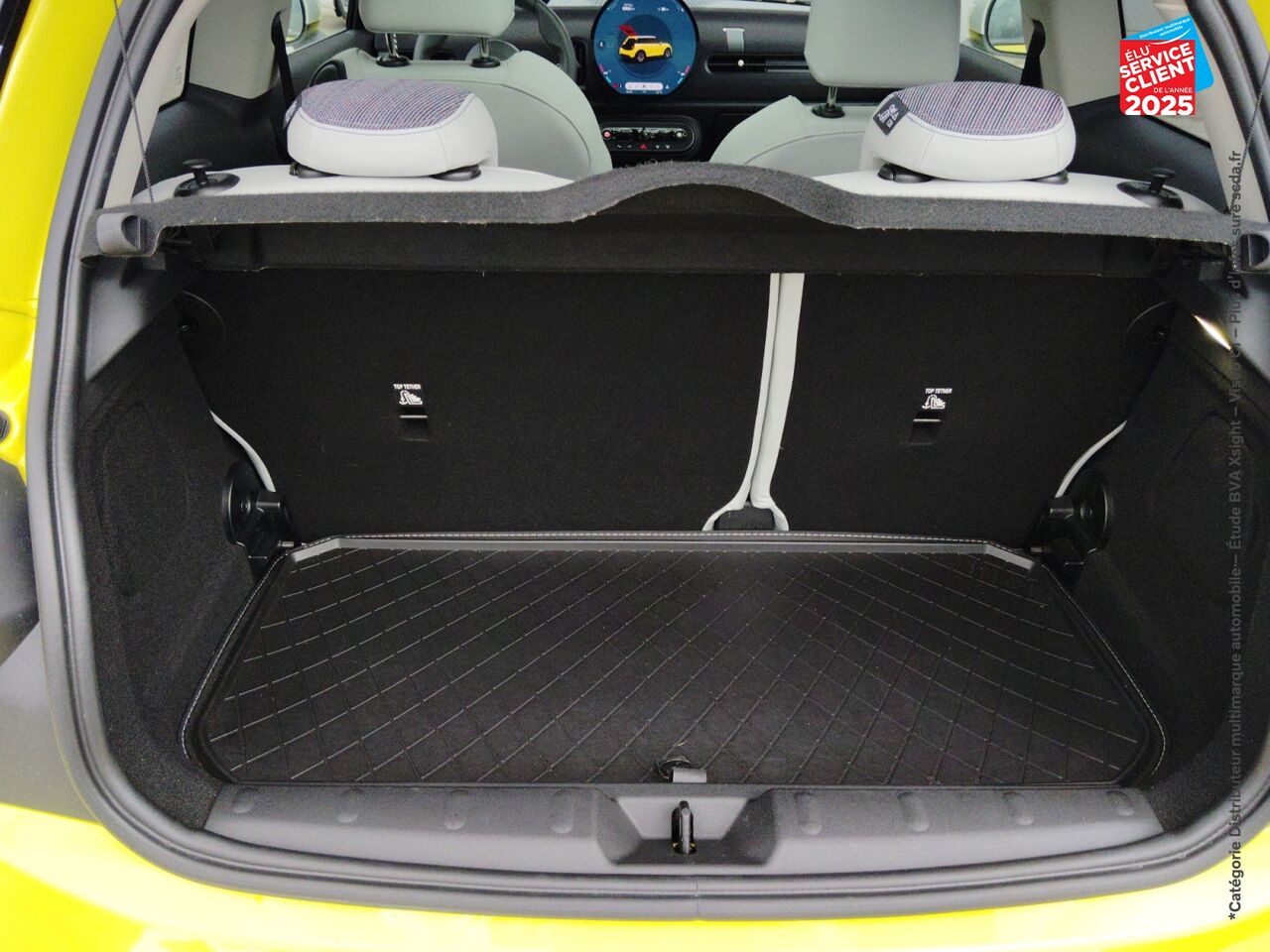 Véhicule d'occasion MINI COOPER 3 PORTES S 204CH CLASSIC DKG7 TOUVRANT CAMERA chez BMW Lons le Saunier