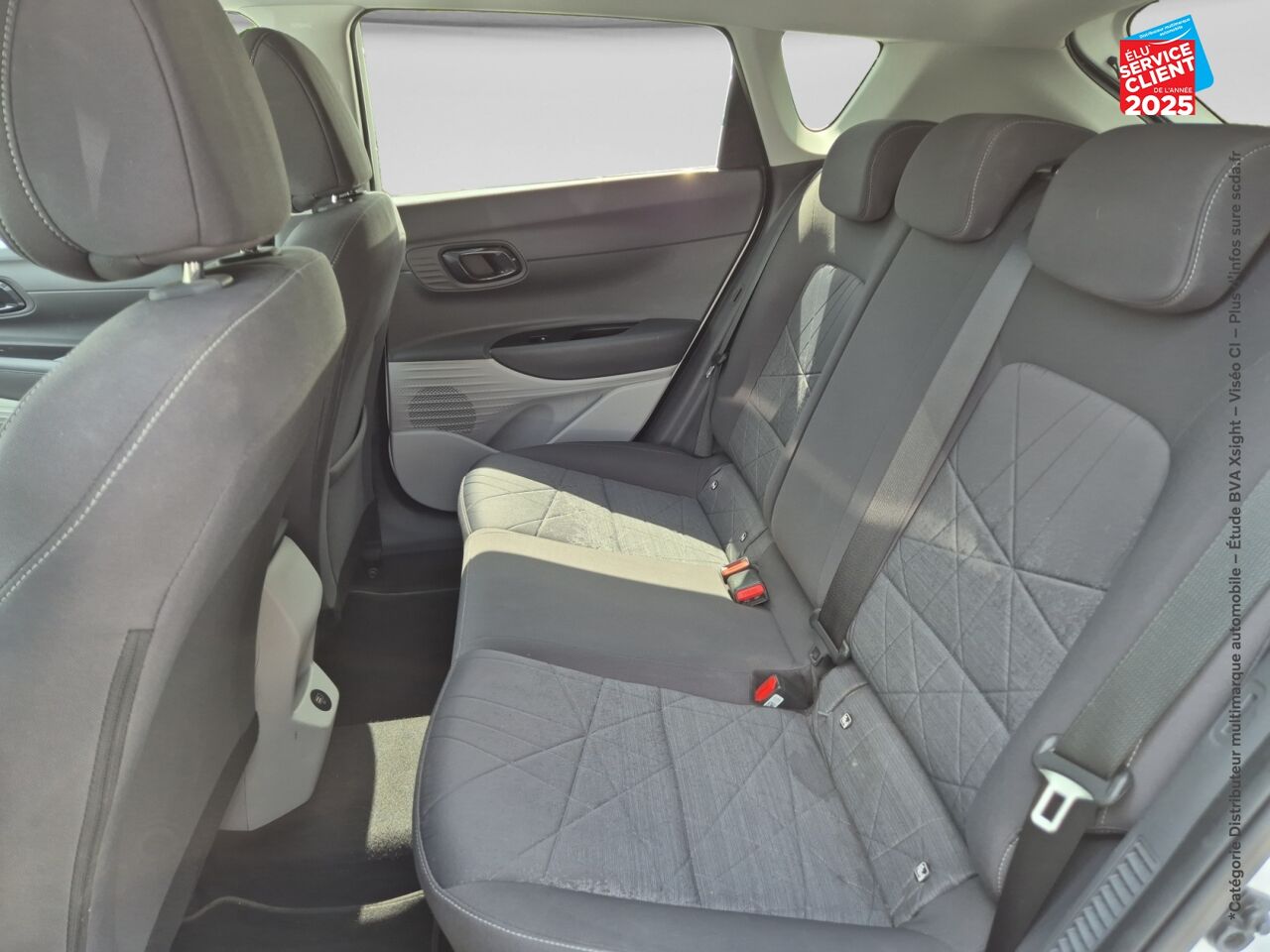 Véhicule d'occasion HYUNDAI BAYON 1.0 T-GDI 100CH HYBRID 48V CREATIVE DCT-7 CAMERA GPS chez Hyundai Epernay