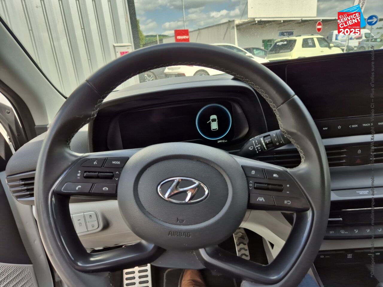 Véhicule d'occasion HYUNDAI BAYON 1.0 T-GDI 100CH HYBRID 48V CREATIVE DCT-7 CAMERA GPS chez Hyundai Epernay