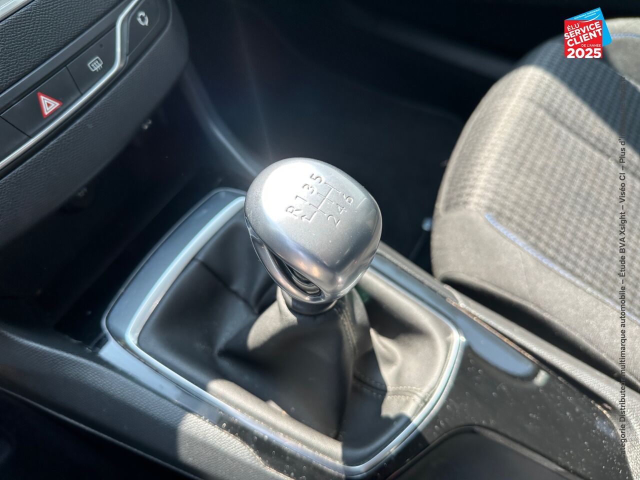 Véhicule d'occasion PEUGEOT 308 1.2 PURETECH 110CH E6.C SS STYLE 108G chez Renault Saint-Louis