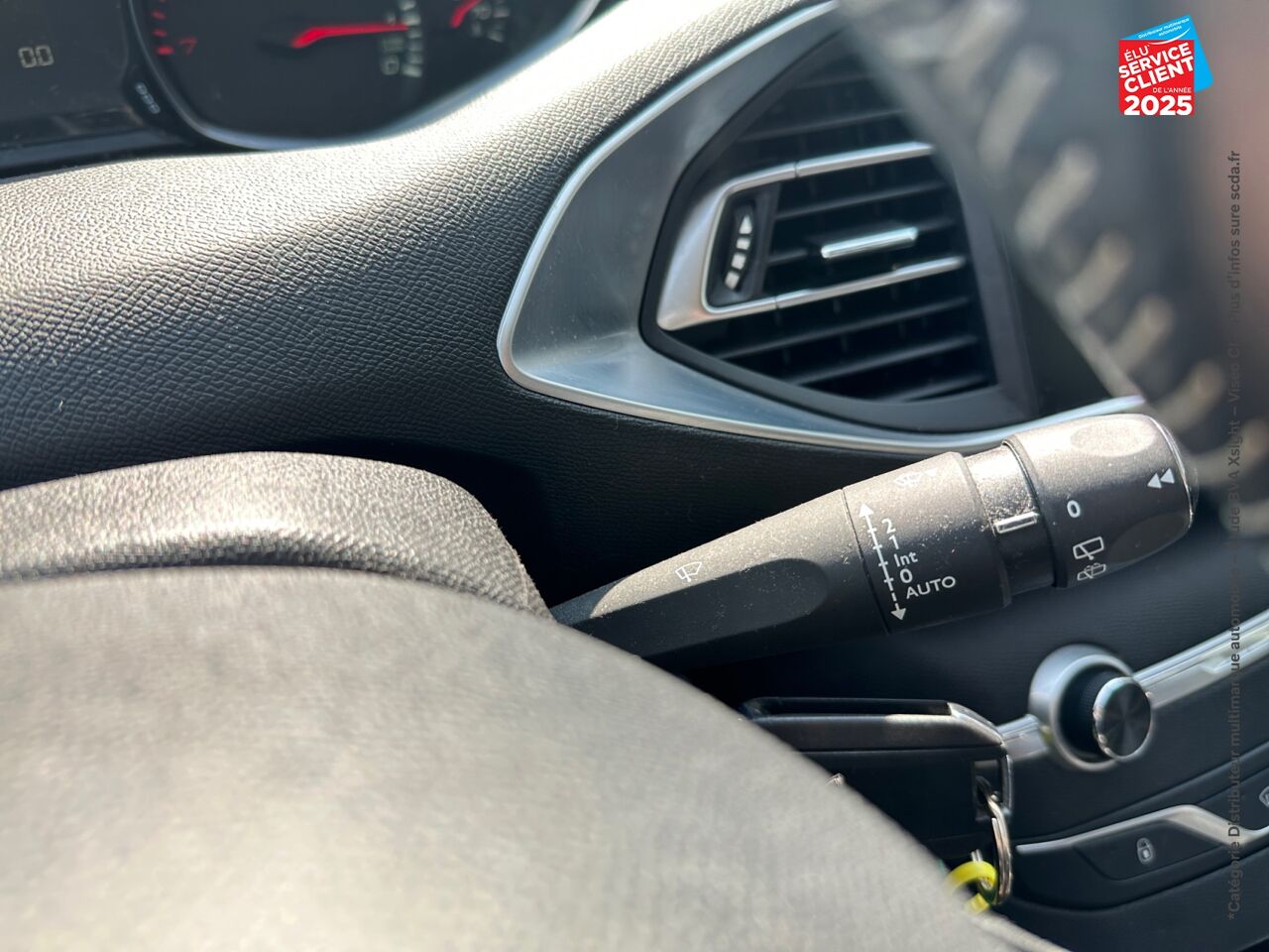 Véhicule d'occasion PEUGEOT 308 1.2 PURETECH 110CH E6.C SS STYLE 108G chez Renault Saint-Louis