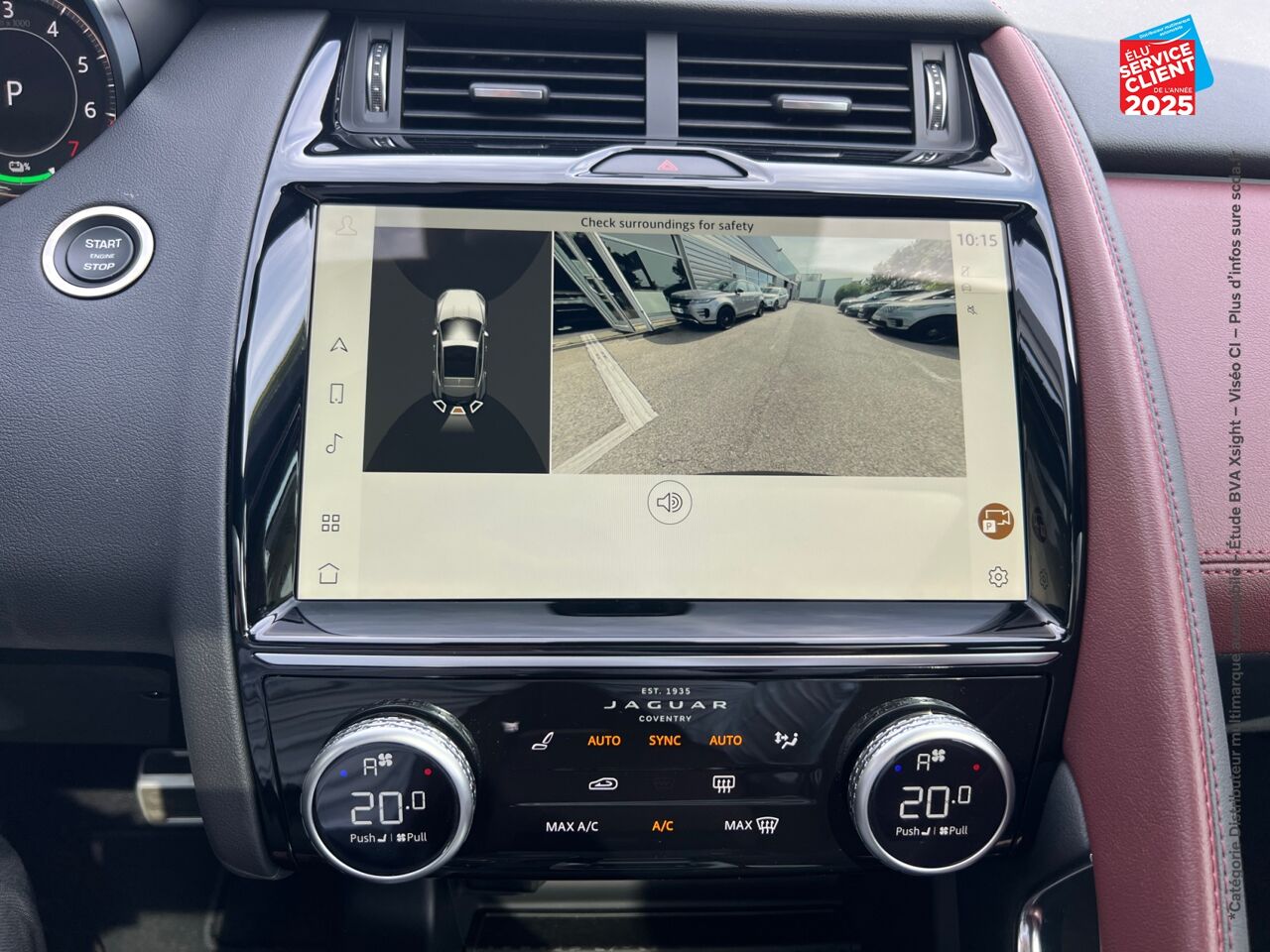 Véhicule d'occasion JAGUAR E-PACE P300E PHEV 309CH R-DYNAMIC HSE chez BMW Besançon