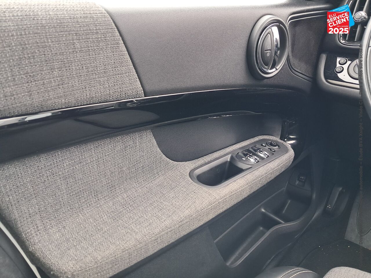 Véhicule d'occasion MINI COUNTRYMAN COOPER 136CH OAKWOOD BVA7 EURO6D-T GPS RADAR AV/AR chez MINI Besançon