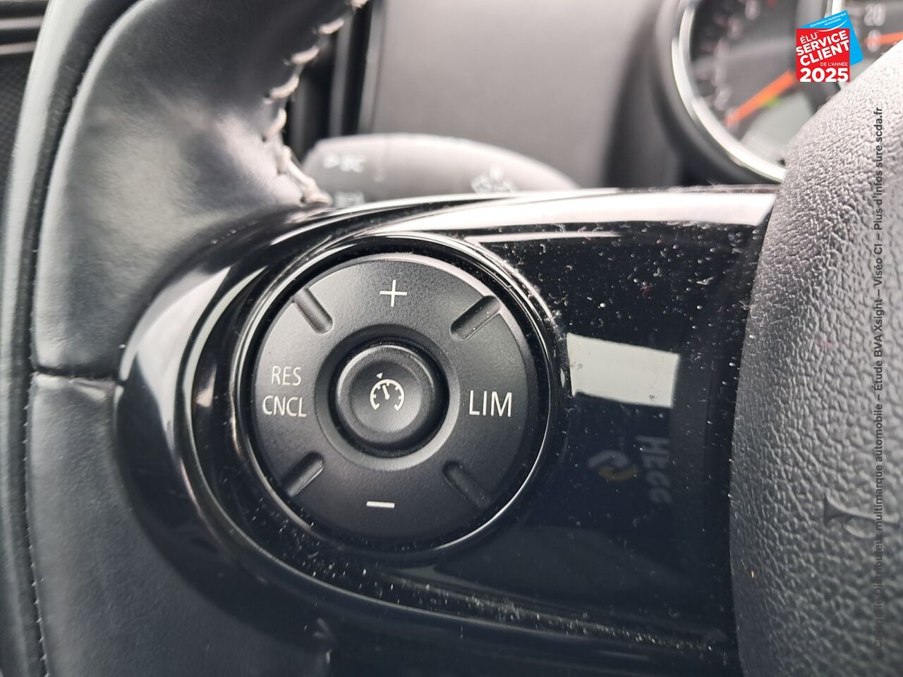 Véhicule d'occasion MINI COUNTRYMAN COOPER 136CH OAKWOOD BVA7 EURO6D-T GPS RADAR AV/AR chez MINI Besançon
