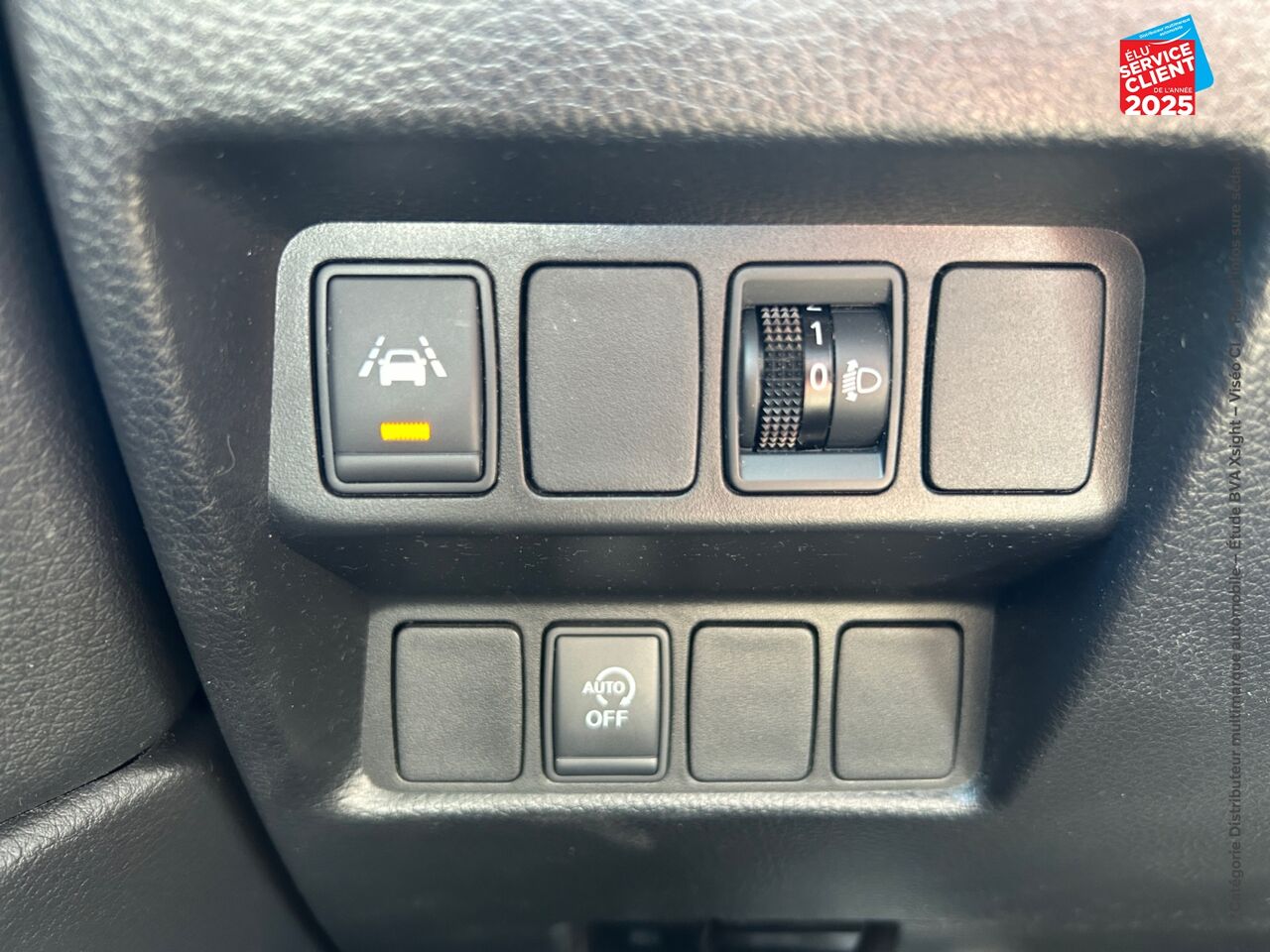 Véhicule d'occasion NISSAN QASHQAI 1.3 DIG-T 140CH N-CONNECTA EURO6D-T chez Hyundai Chalons