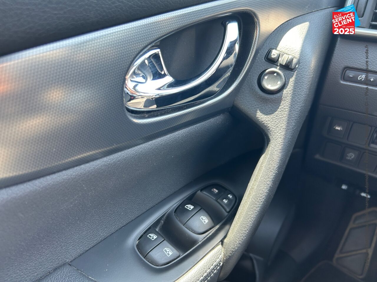 Véhicule d'occasion NISSAN QASHQAI 1.3 DIG-T 140CH N-CONNECTA EURO6D-T chez Hyundai Chalons
