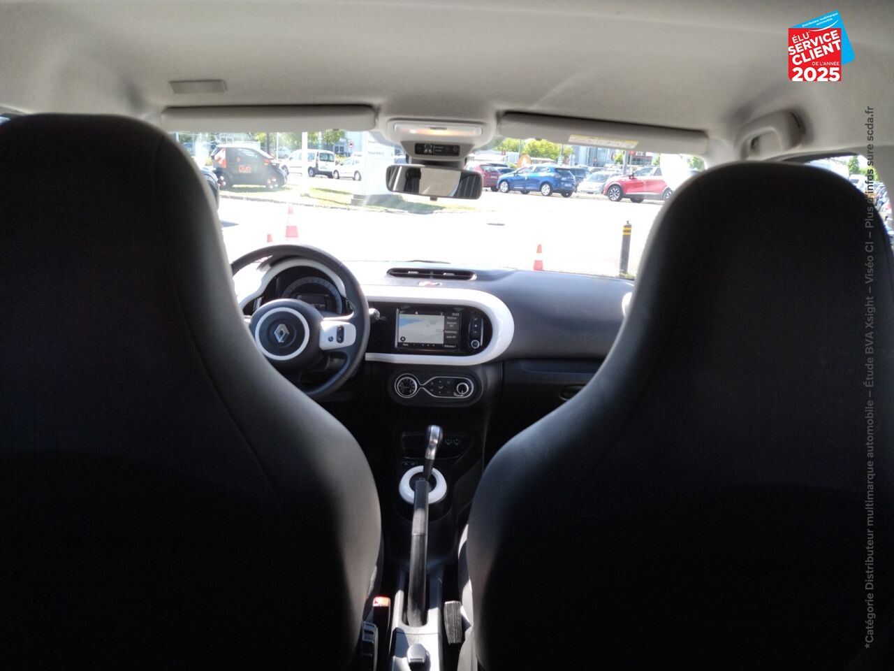 Véhicule d'occasion RENAULT TWINGO E-TECH ELECTRIC INTENS R80 ACHAT INTEGRAL - 21MY CAMERA GPS chez Renault Colmar
