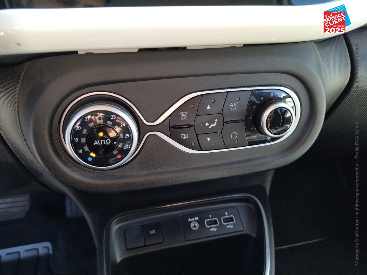 Véhicule d'occasion RENAULT TWINGO E-TECH ELECTRIC INTENS R80 ACHAT INTEGRAL - 21MY CAMERA GPS chez Renault Colmar