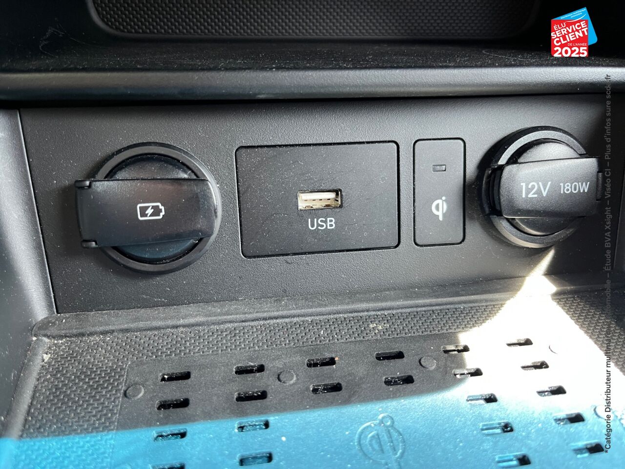 Véhicule d'occasion HYUNDAI KONA 1.6 GDI 141CH HYBRID EXECUTIVE DCT-6 chez Toyota Bar le Duc