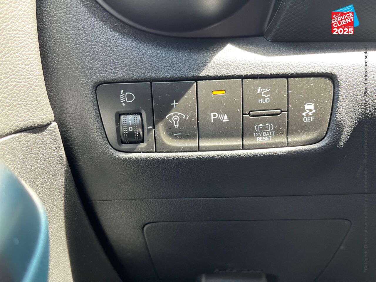 Véhicule d'occasion HYUNDAI KONA 1.6 GDI 141CH HYBRID EXECUTIVE DCT-6 chez Toyota Bar le Duc