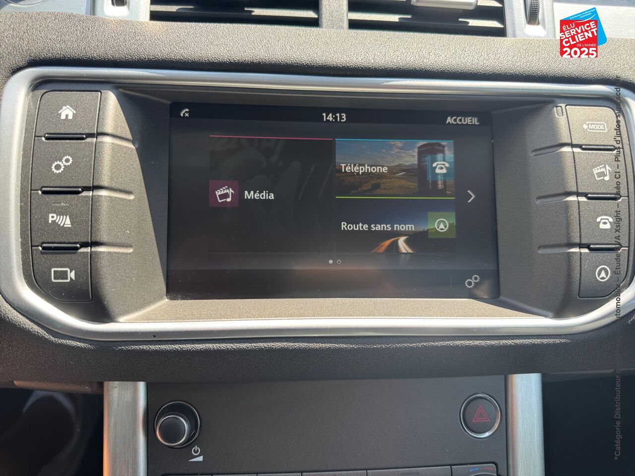 Véhicule d'occasion LAND-ROVER RANGE ROVER EVOQUE 2.0 TD4 150 SE DYNAMIC 4X4 BVA MARK VI chez Renault Colmar