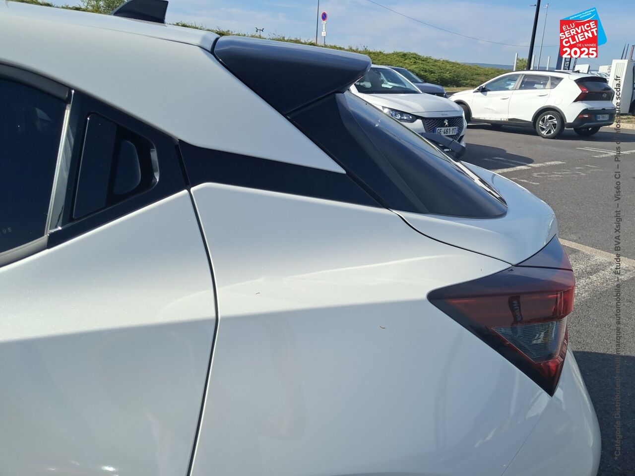 Véhicule d'occasion NISSAN JUKE 1.6 HYBRID 143CH TEKNA 2023 chez Nissan Haguenau