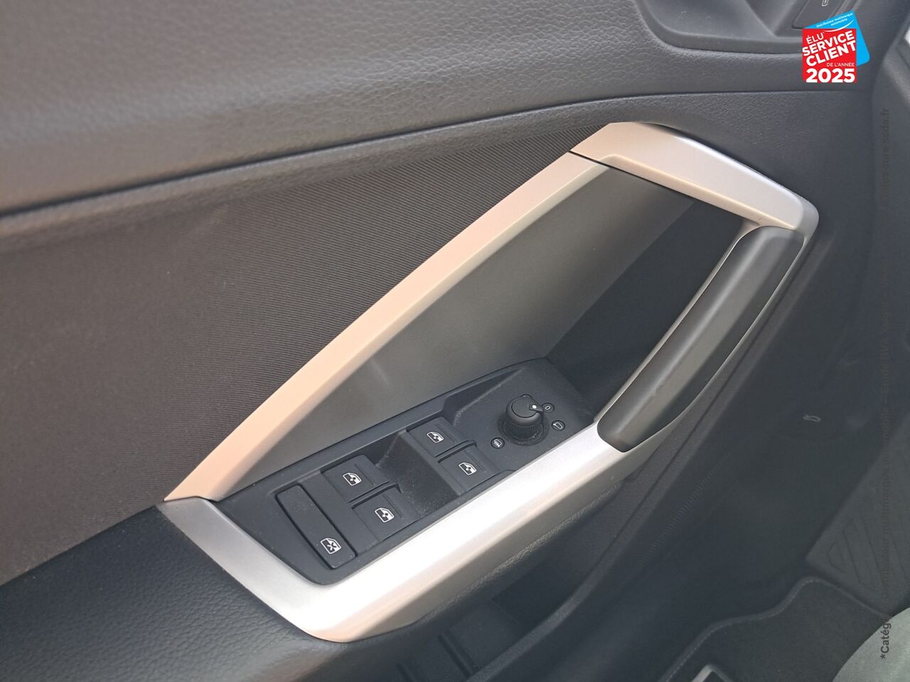 Véhicule d'occasion AUDI Q3 35 TDI 150CH DESIGN S TRONIC 7 chez Toyota Sarreguemines