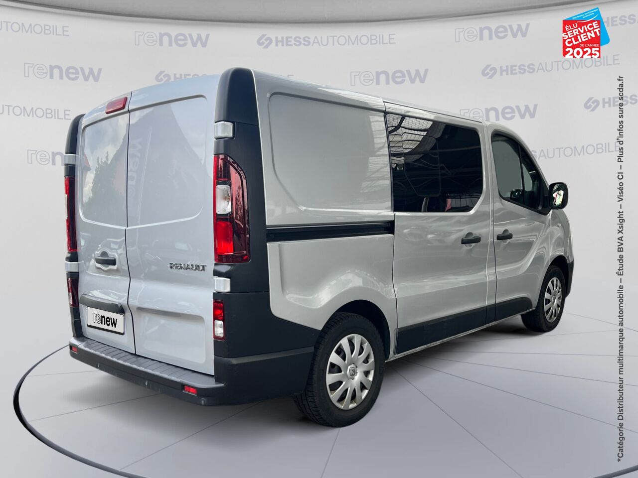 Véhicule d'occasion RENAULT TRAFIC FG L1H1 1000 2.0 DCI 170CH ENERGY GRAND CONFORT EDC E6 GPS chez Toyota Thionville