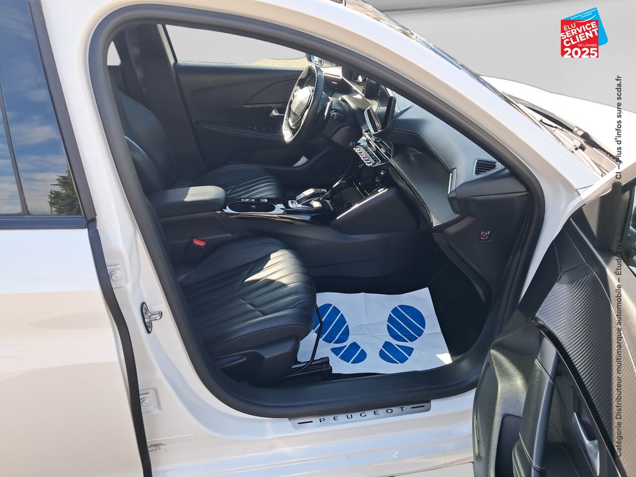 Véhicule d'occasion PEUGEOT 208 1.2 PURETECH 130CH SS GT PACK EAT8 chez Toyota Thionville