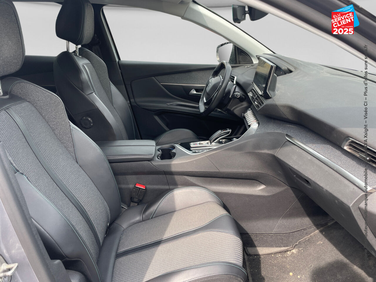 Véhicule d'occasion PEUGEOT 3008 HYBRID 225CH ALLURE PACK E-EAT8 GPS CAMERA CARPLAY chez Renault Belfort