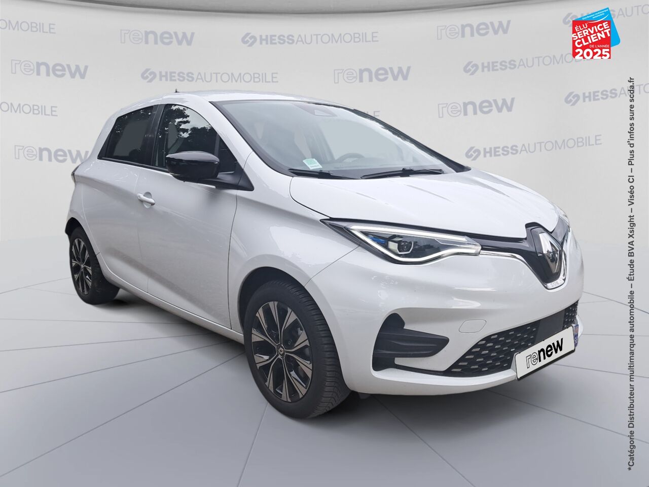 Véhicule d'occasion RENAULT ZOE E-TECH INTENS CHARGE NORMALE R135 ACHAT INTEGRAL - 21C GPS RADAR AR chez Toyota Saint Dizier