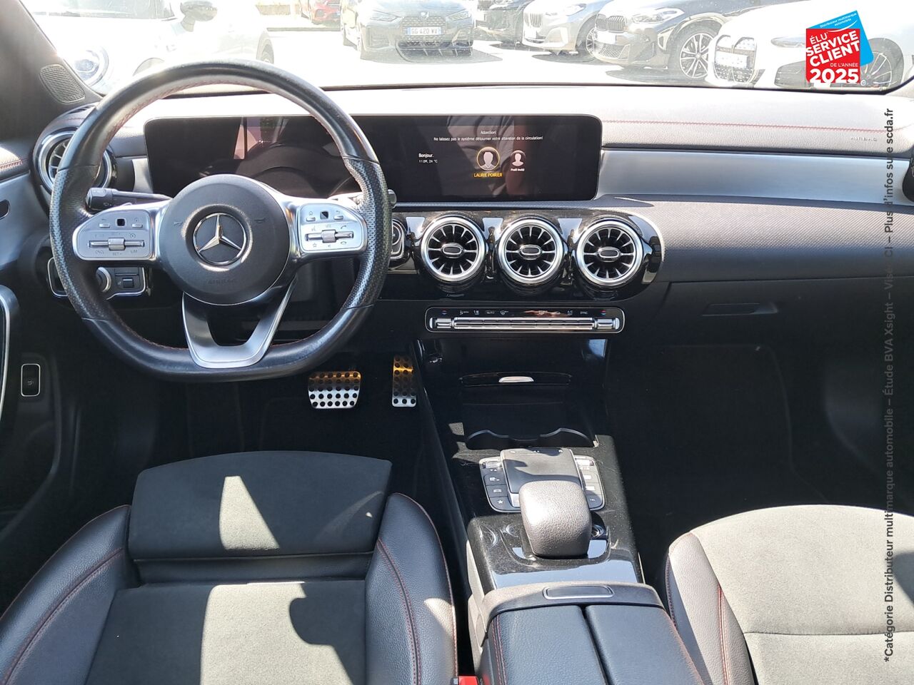 Véhicule d'occasion MERCEDES-BENZ CLA 200 D 150CH AMG LINE 8G-DCT 8CV TOUVRANT CAMERA GPS chez Renault Sélestat