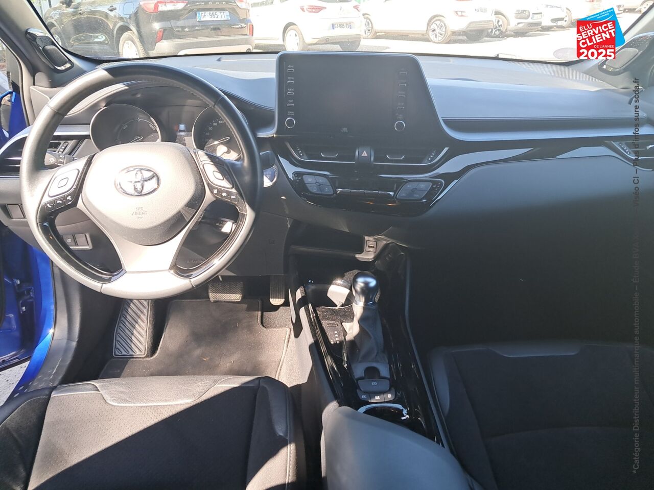 Véhicule d'occasion TOYOTA C-HR 184H COLLECTION 2WD E-CVT MY20 SIEGE CHAUF CAMERA GPS chez Toyota Thionville