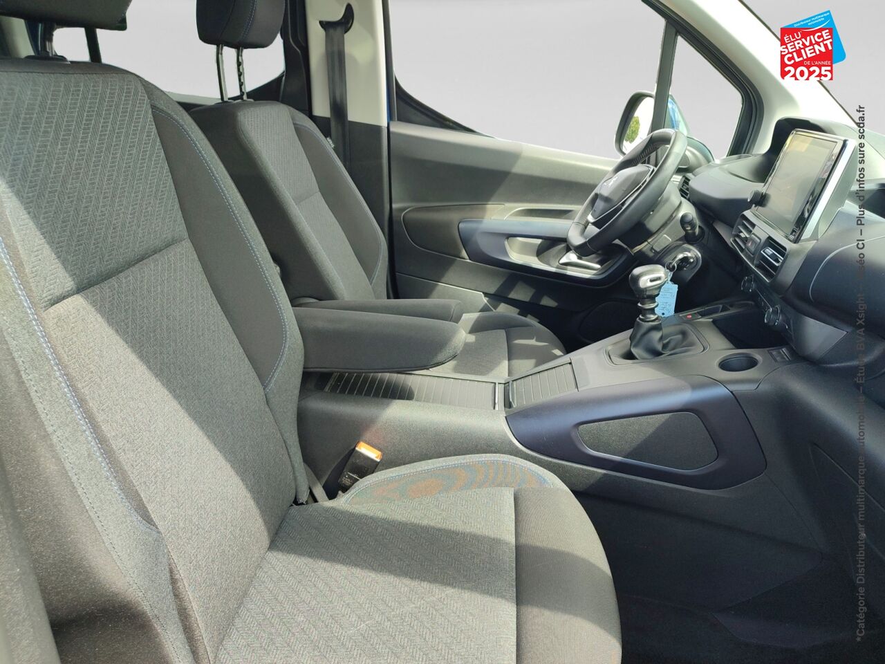 Véhicule d'occasion PEUGEOT RIFTER 1.5 BLUEHDI 130CH S/S STANDARD ALLURE PACK GPS CAMERA chez Nissan Haguenau