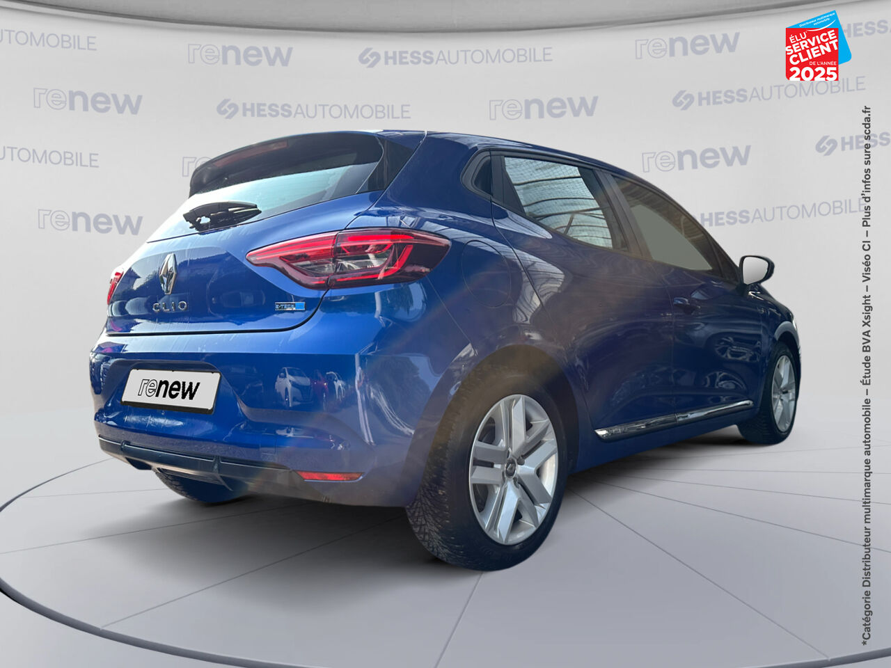 Véhicule d'occasion RENAULT CLIO 1.6 E-TECH HYBRIDE 140CH BUSINESS -21N GPS chez Toyota Verdun