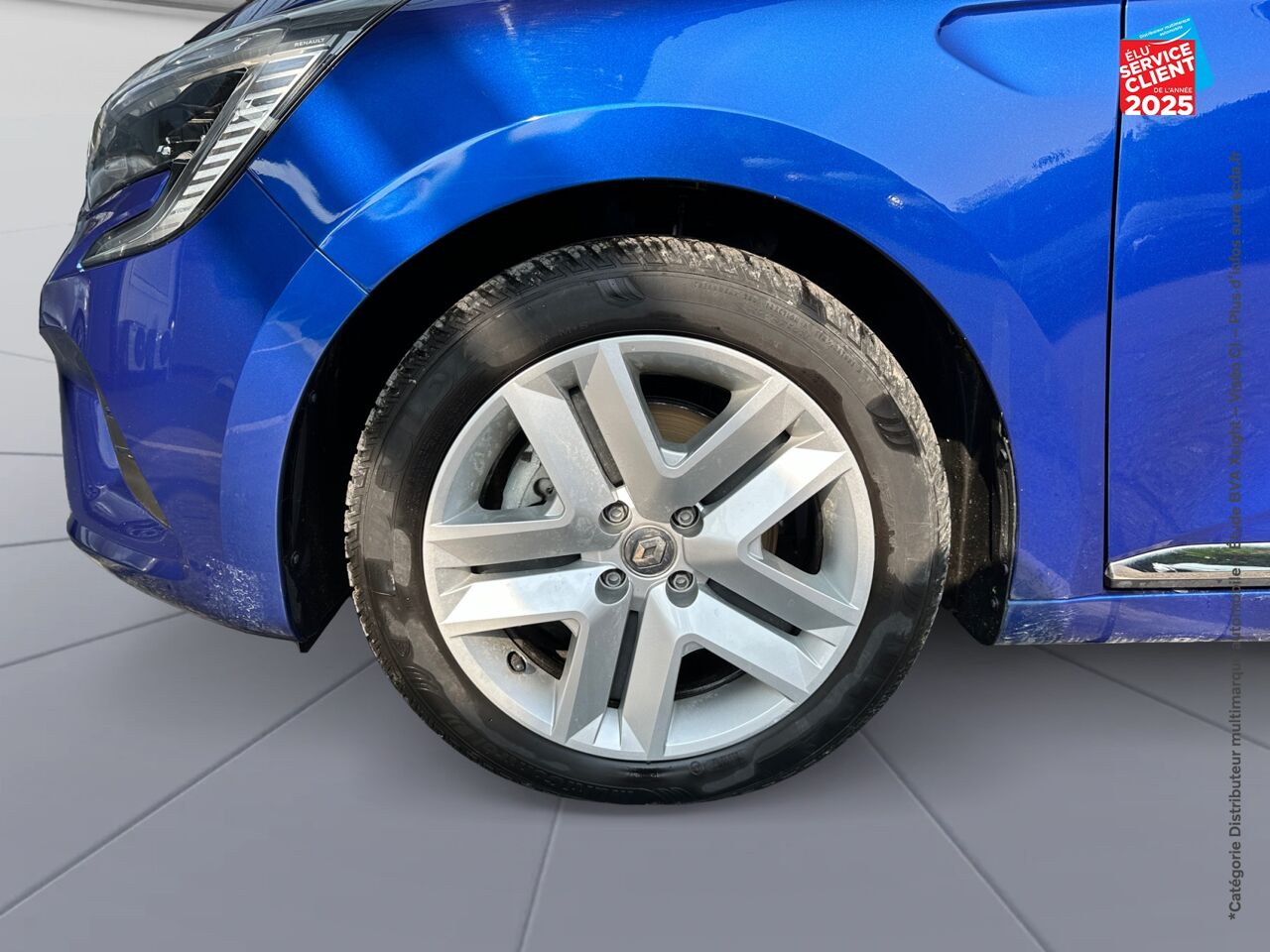 Véhicule d'occasion RENAULT CLIO 1.6 E-TECH HYBRIDE 140CH BUSINESS -21N GPS chez Toyota Verdun