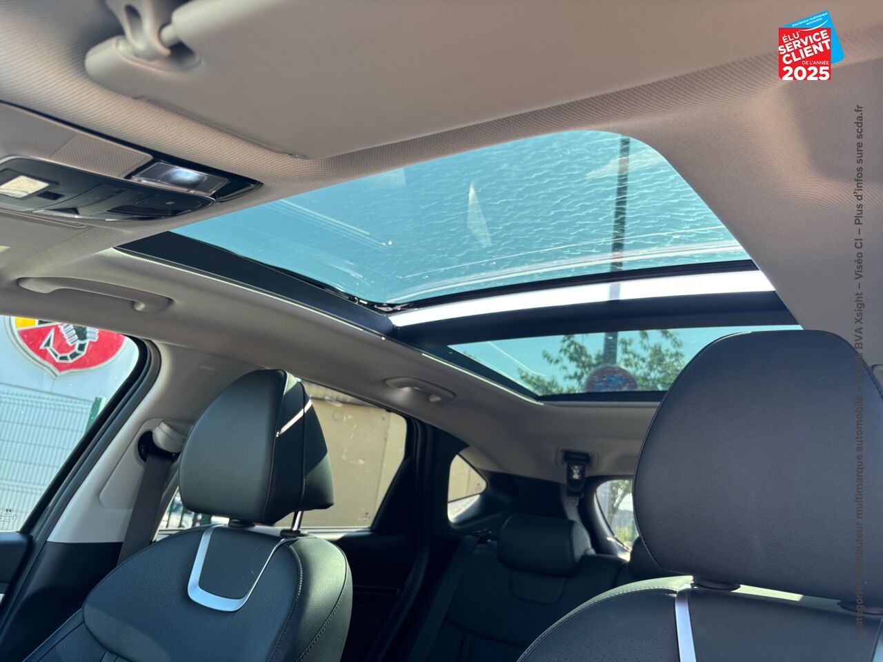 Véhicule d'occasion HYUNDAI TUCSON 1.6 T-GDI 230CH HYBRID EXECUTIVE BVA6 TOUVRANT SIEGES CHAUF/VENTIL/CUIR VOLANT CHAUF GPS chez Toyota Saint Dizier