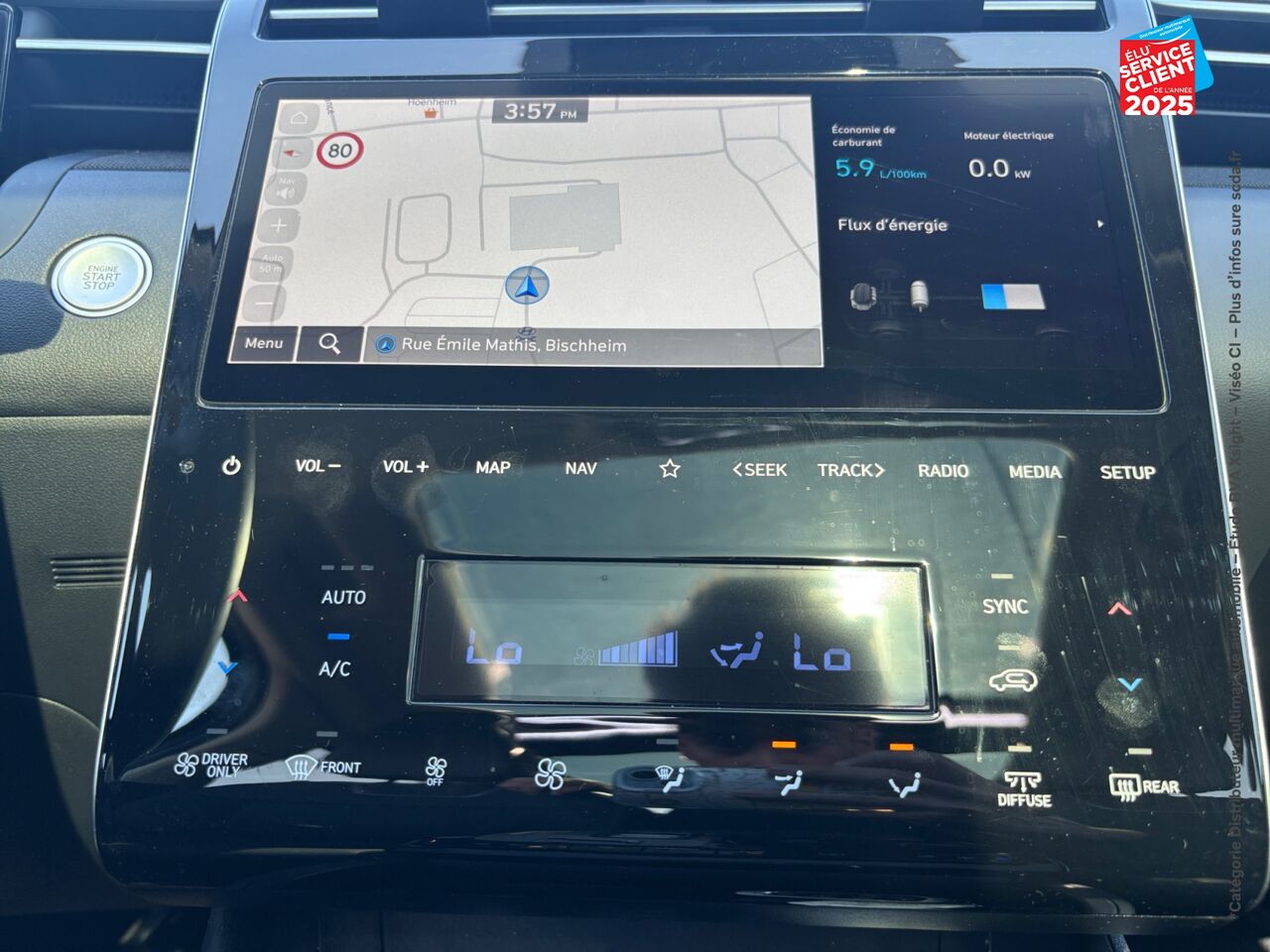 Véhicule d'occasion HYUNDAI TUCSON 1.6 T-GDI 230CH HYBRID EXECUTIVE BVA6 TOUVRANT SIEGES CHAUF/VENTIL/CUIR VOLANT CHAUF GPS chez Toyota Saint Dizier