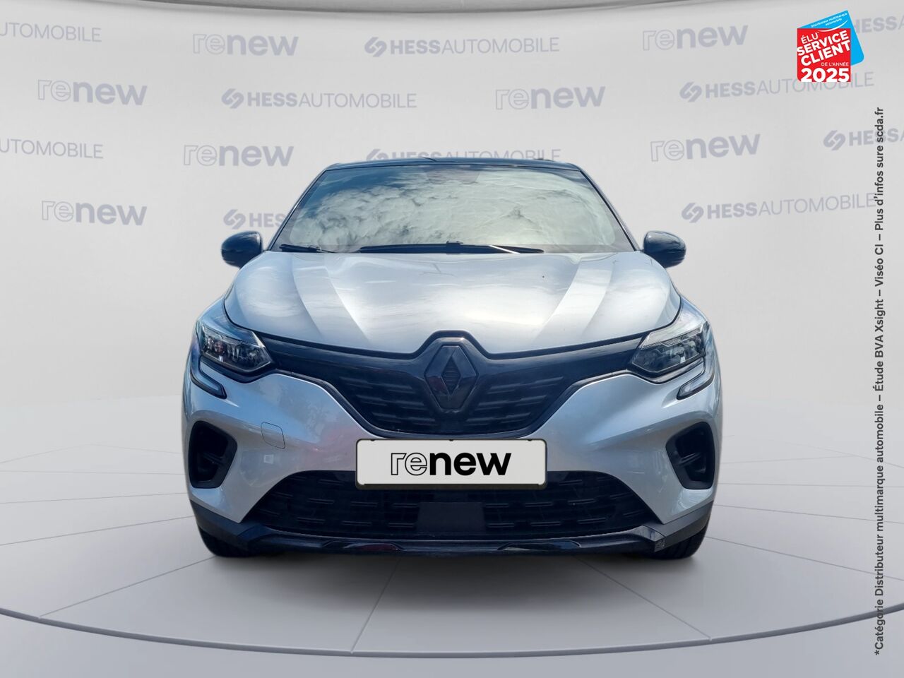 Véhicule d'occasion RENAULT CAPTUR 1.6 E-TECH HYBRIDE 145CH RIVE GAUCHE chez Hyundai Epernay