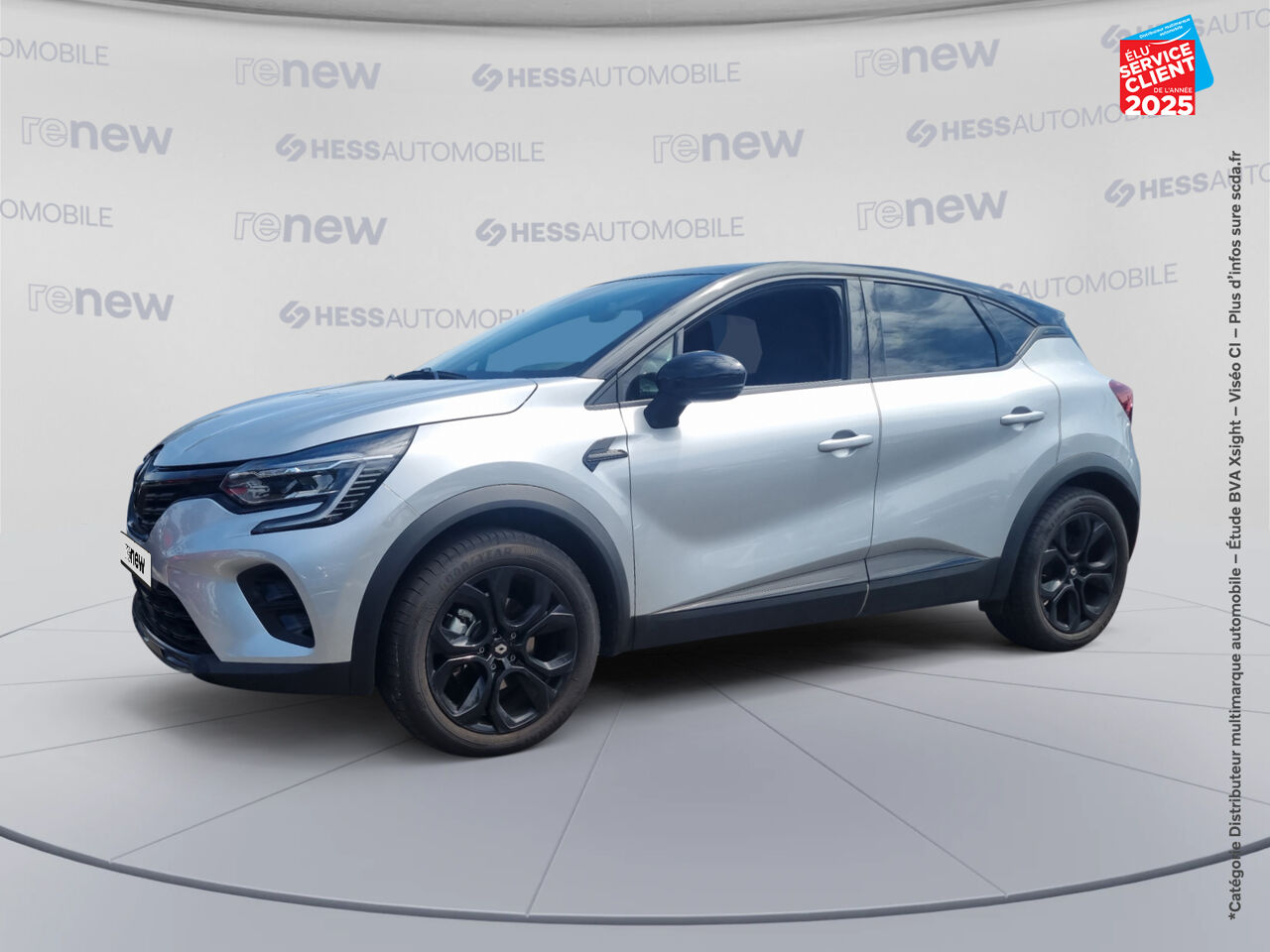 Véhicule d'occasion RENAULT CAPTUR 1.6 E-TECH HYBRIDE 145CH RIVE GAUCHE chez Hyundai Epernay