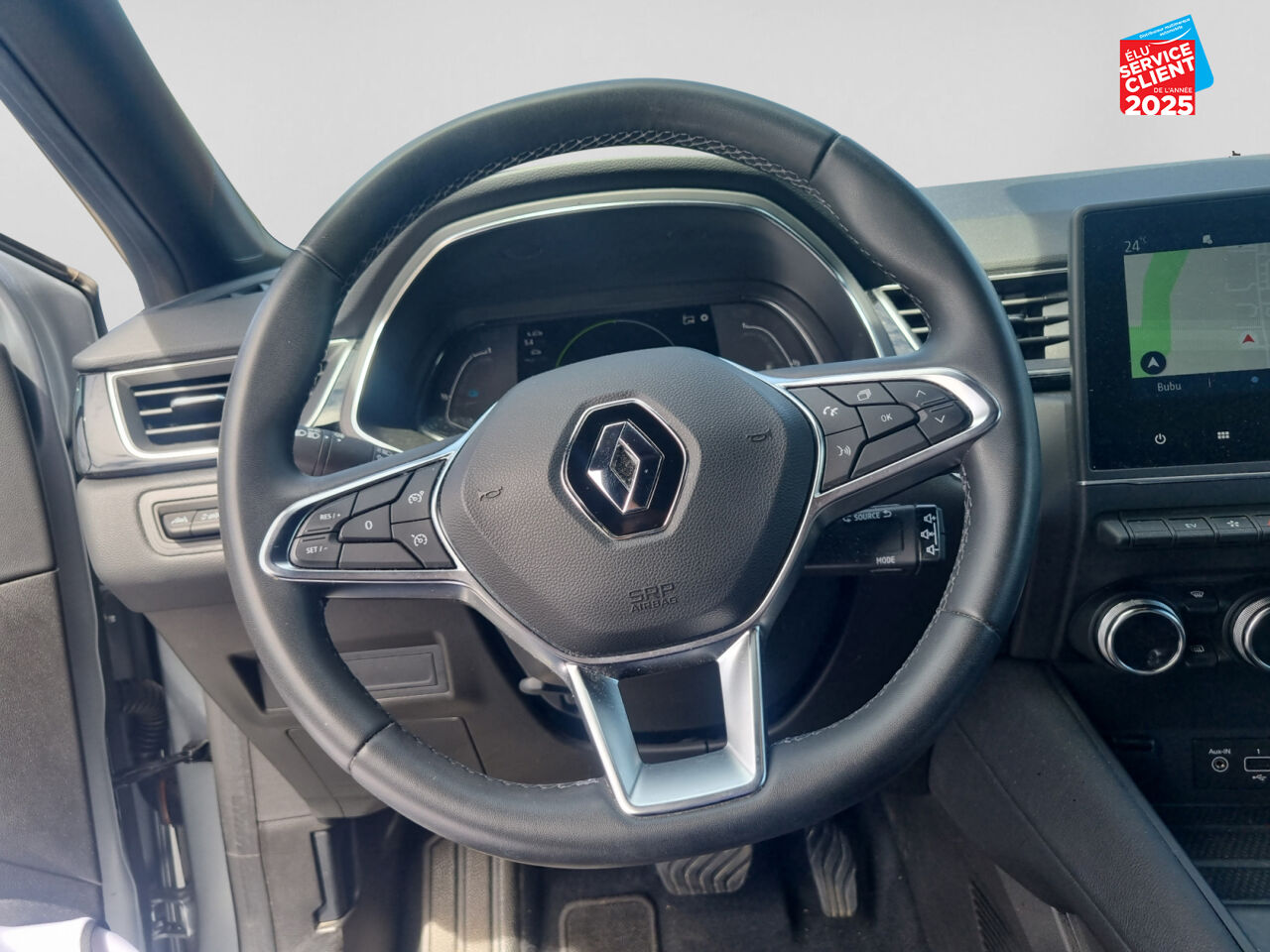 Véhicule d'occasion RENAULT CAPTUR 1.6 E-TECH HYBRIDE 145CH RIVE GAUCHE chez Hyundai Epernay
