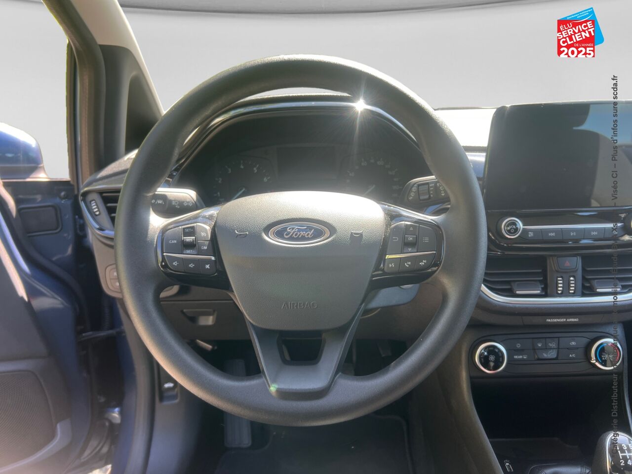 Véhicule d'occasion FORD FIESTA 1.1 85CH COOL CONNECT 5P EURO6.2 RADAR AR chez Renault Saint-Louis