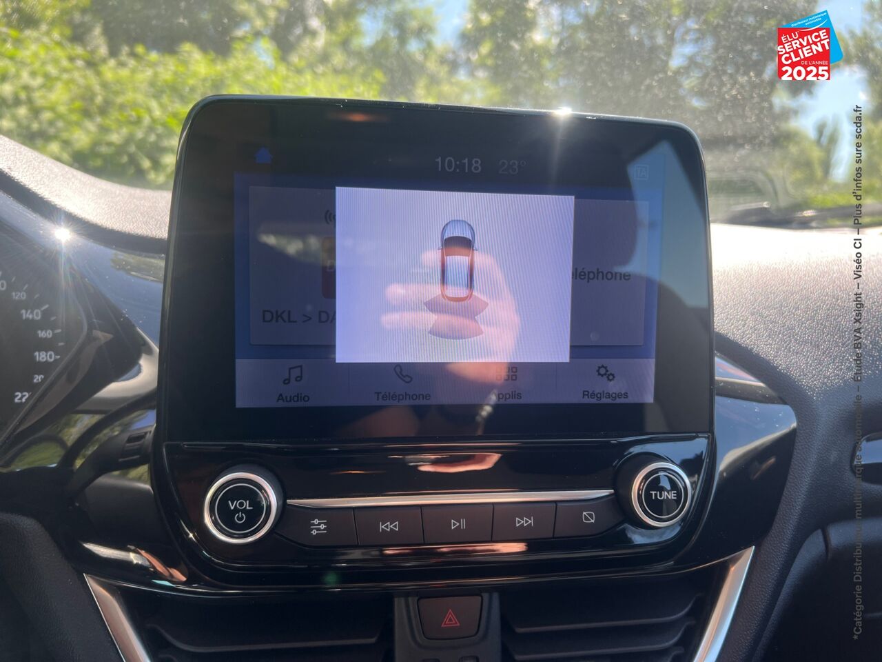 Véhicule d'occasion FORD FIESTA 1.1 85CH COOL CONNECT 5P EURO6.2 RADAR AR chez Renault Saint-Louis